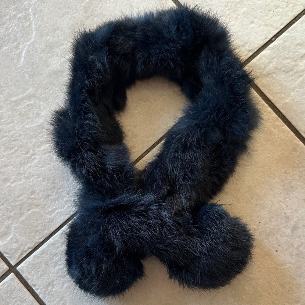 Blue Rabbit Pom Pom Fur Scarf - Picture 3 of 5